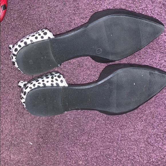 Point toe flats - Picture 2 of 4